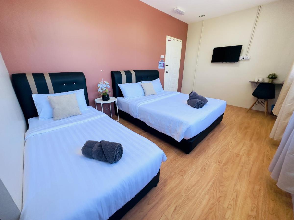 Familia Motel Kangar Exterior photo